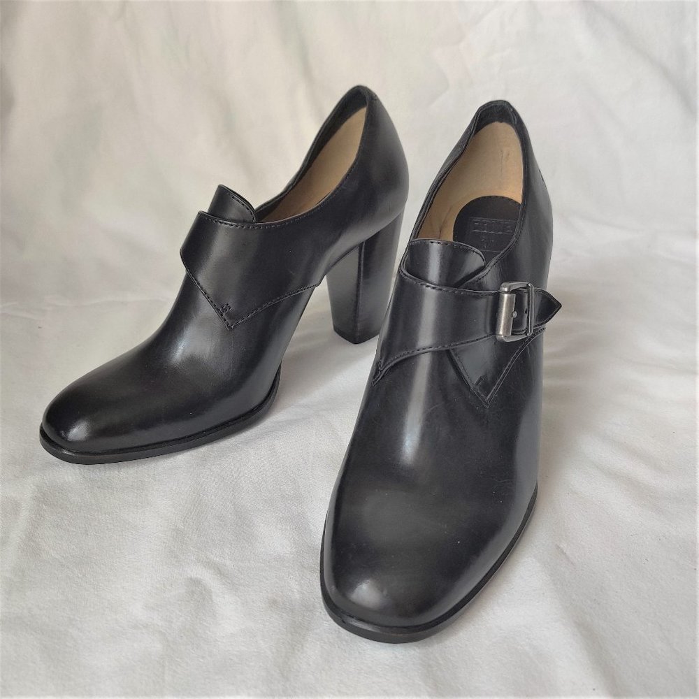 FRYE Laurie Monk Ankle in BLACK